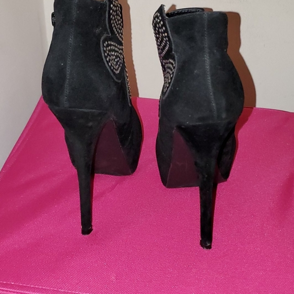 Embellushed Black Platform Booties - Picture 4 of 7